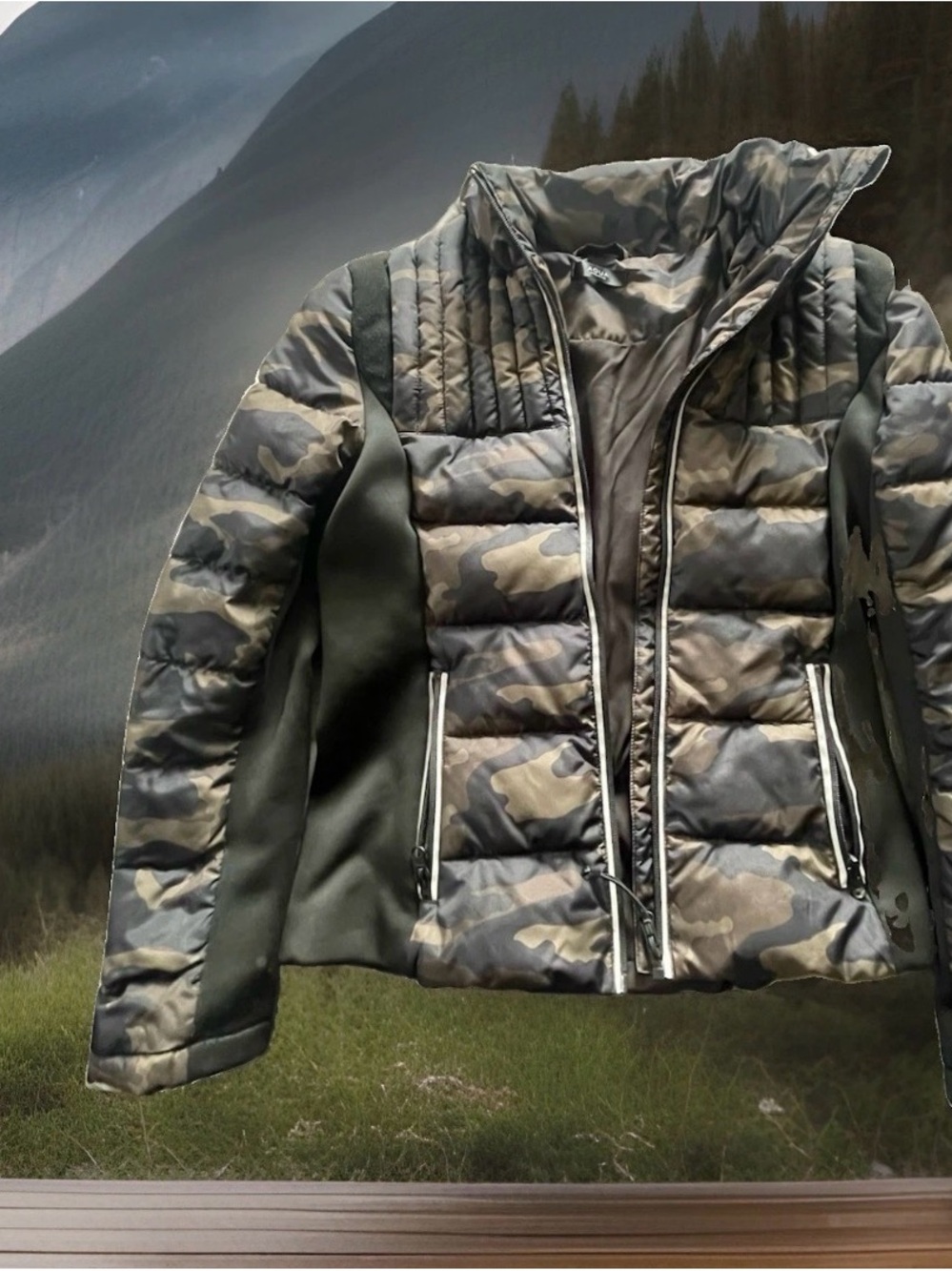 Aqua Women’s Camo Quilted Puffer Jacket - Olive/Gray